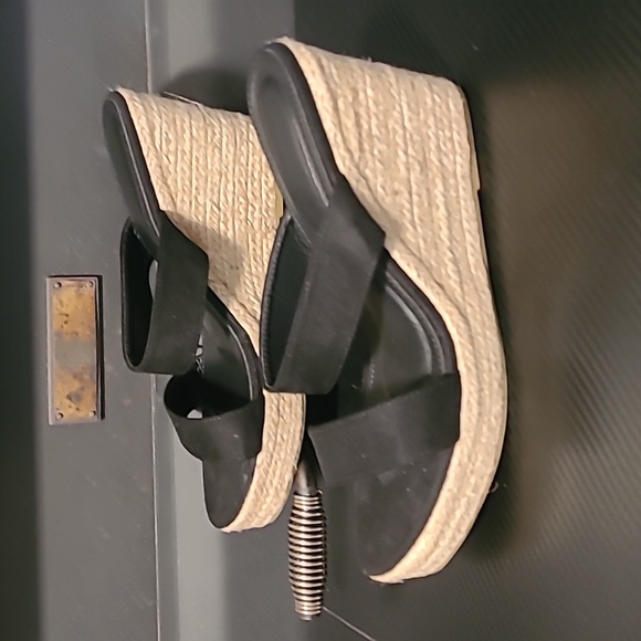 Shoes - New wedge sandals sz 42
